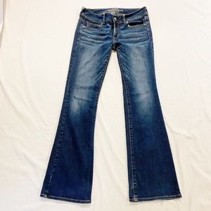 American Eagle size 8 boot cut jeans